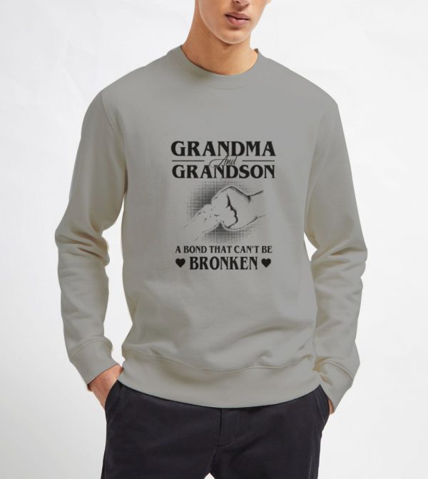 Grandma-And-Grandson-a-Bond-That-Cant-Be-Broken-Sweatshirt-Unixed-Aduld-Size-S-3XL